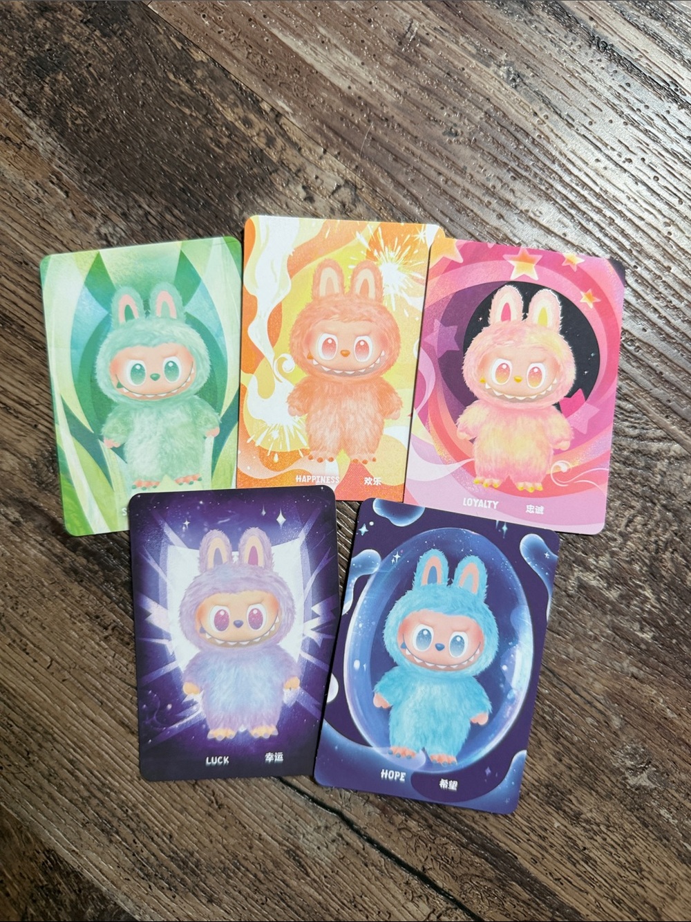 Pop Mart Labubu The Monsters Big Into Energy Set - Picture 3 of 3